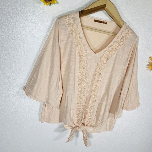 Belldini Peachy Ruched Dolman Sleeved Blouse Size Large Women’s - Picture 2 of 11